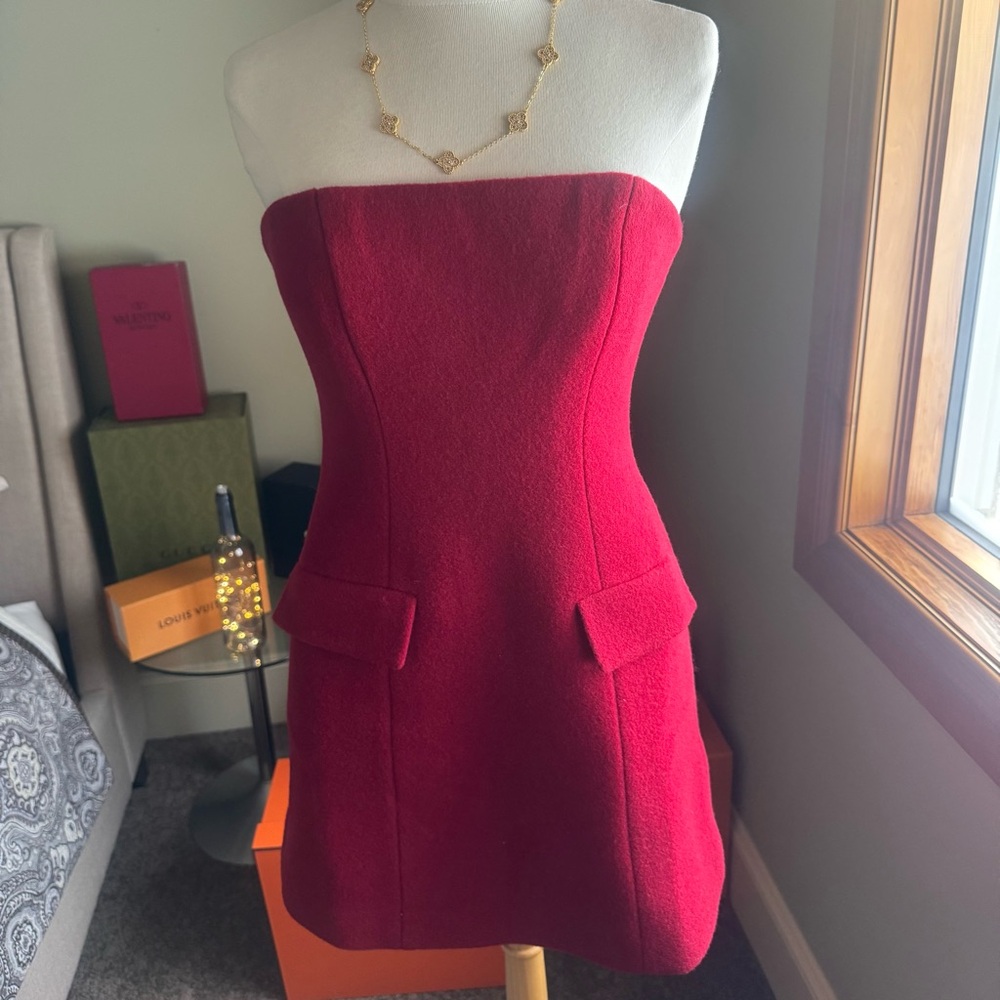 Reformation 🤩BNWT🤩 "Emani" Dress in Lipstick Red
